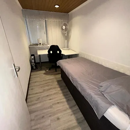 Detached Bungalow In Quiet Town Casa vacanze *